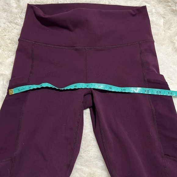 Fabletics PowerHold Leggings - Picture 8 of 8